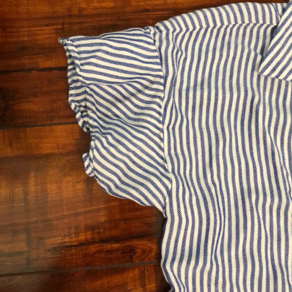 Button striped blouse - Picture 2 of 4